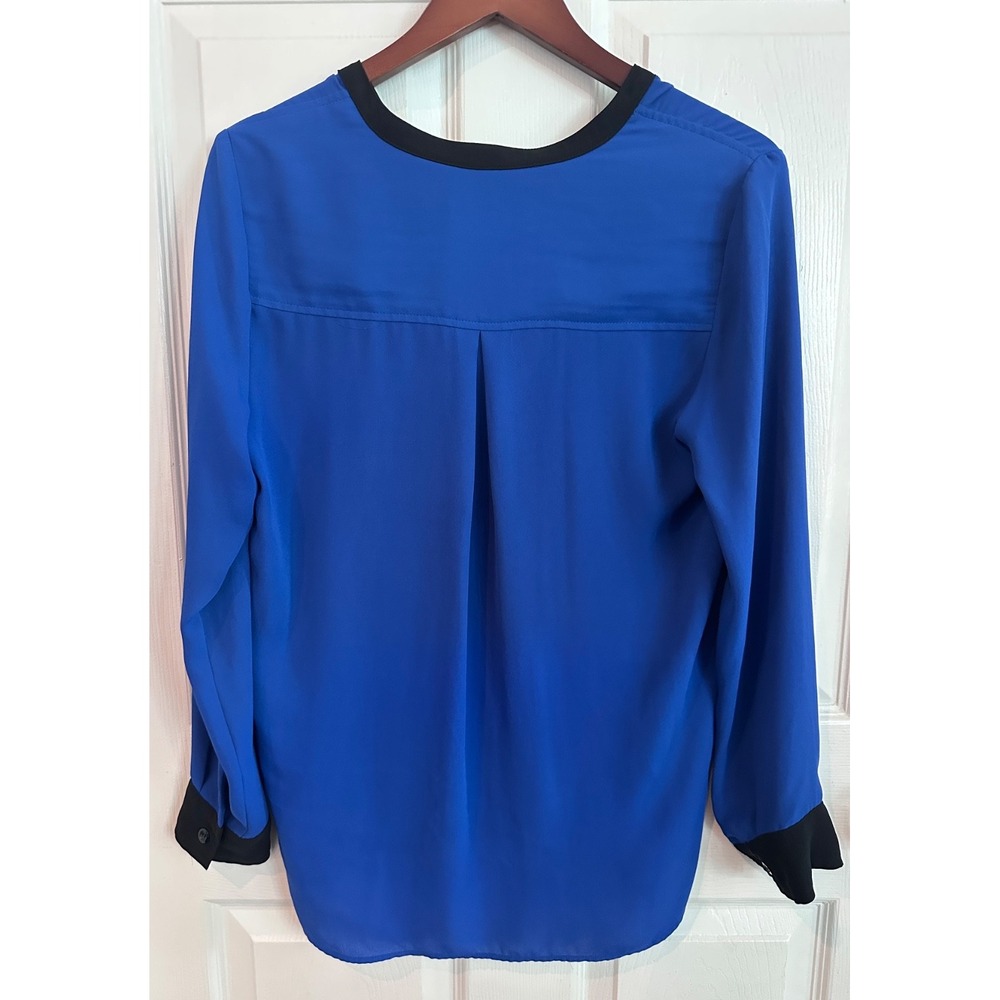 Karen Kane Blouse S Cobalt Blue Black Trim V Neck Long Sleeve Made USA Workwear - Picture 3 of 7